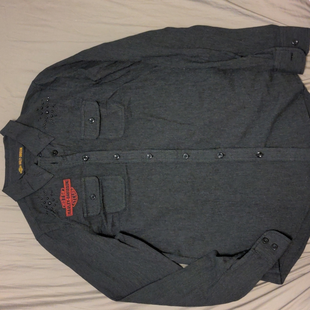 Harley Davidson Studded Dark Gray Button Down L/S. Size Small. NWOT